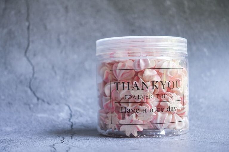 Color container with Thank You message