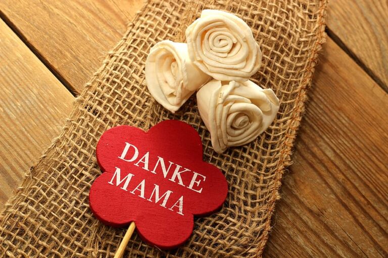 Danke Mama Thank you mama sign